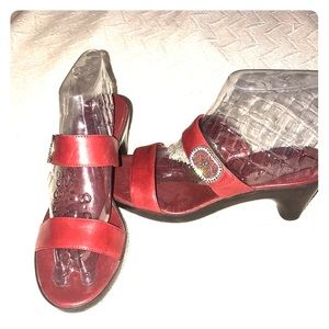 Anne Klein iflex Red low heel sandal